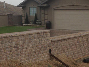 Retaining Wallsand Planters